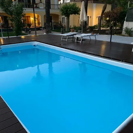 Lucia Terrazza Panoramica Apartment *